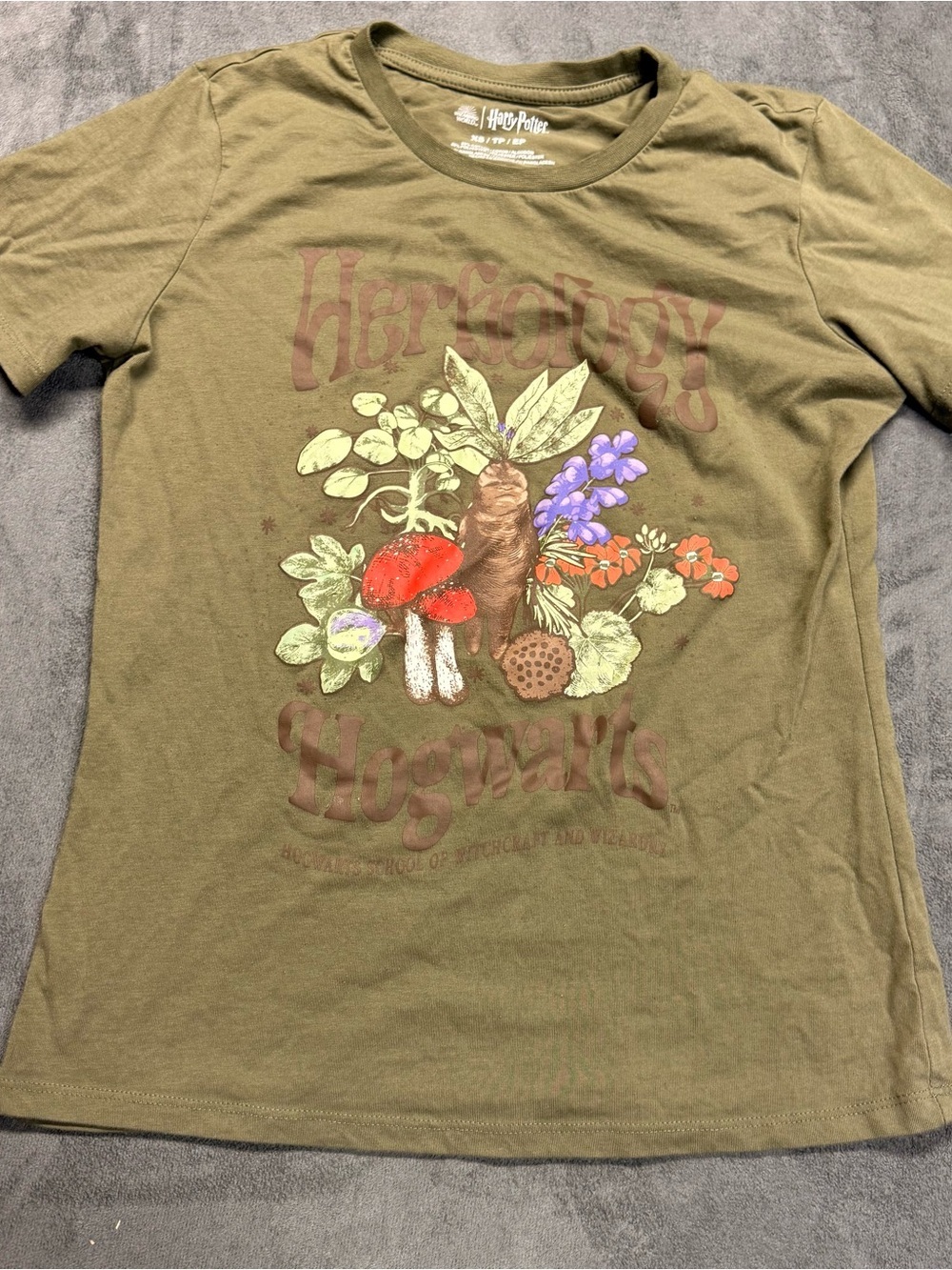 ⚡ Harry Potter Herbology T-Shirt – Wizarding World